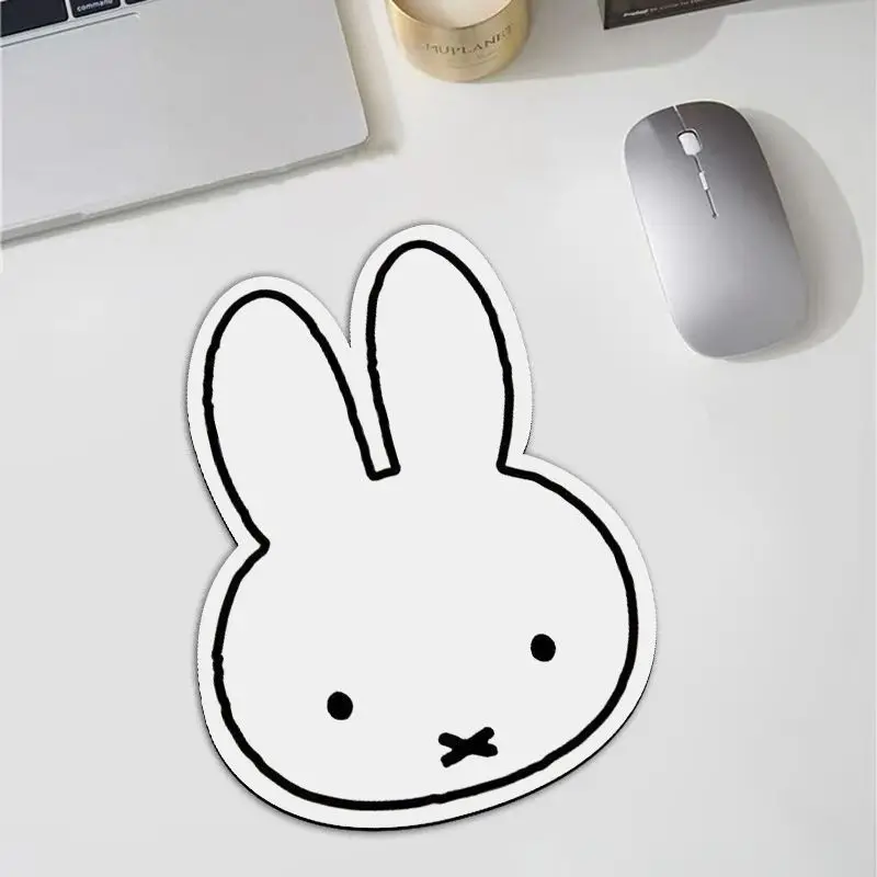 แผ่นรองเมาส์รูปกระต่ายมิฟฟี่น่ - Office Furniture Brands บทวิจารณ์และราคา