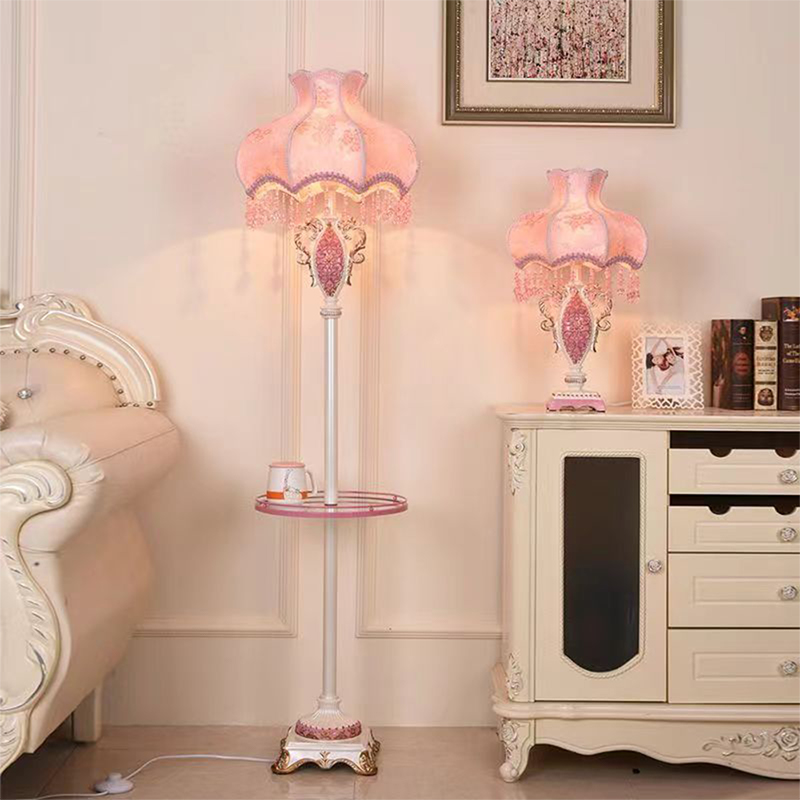 โคมไฟตั้งโต๊ะสีชมพูสไตล์ยุโรป  - Desk Lamp บทวิจารณ์และราคา